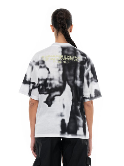 Tee-shirt blanc et noir Rift, porté, vue de dos