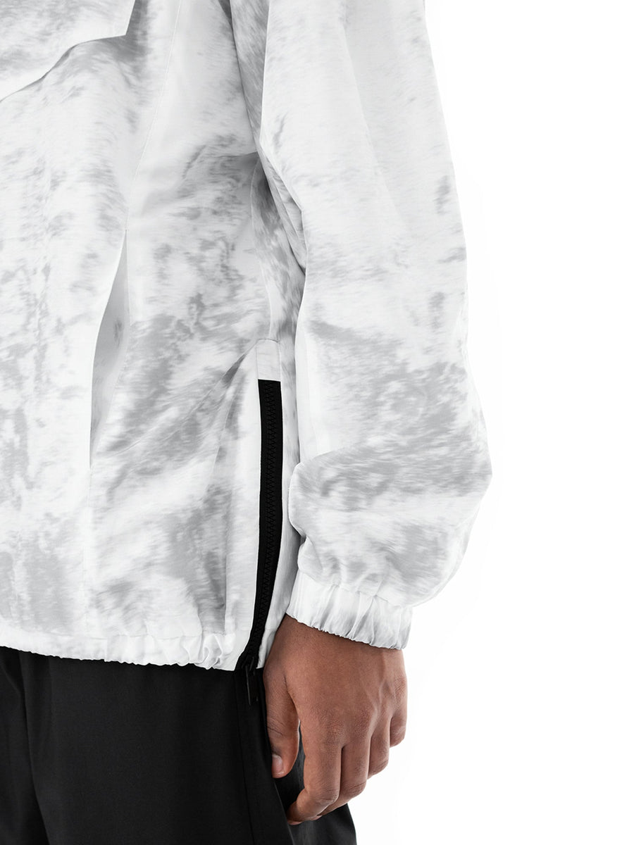 Grå anorak Grey Noise, detalje af lynlåsen i siden