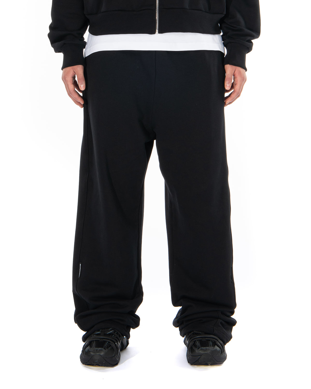 BROKENHEART Black Joggers | Blowhammer, color_black