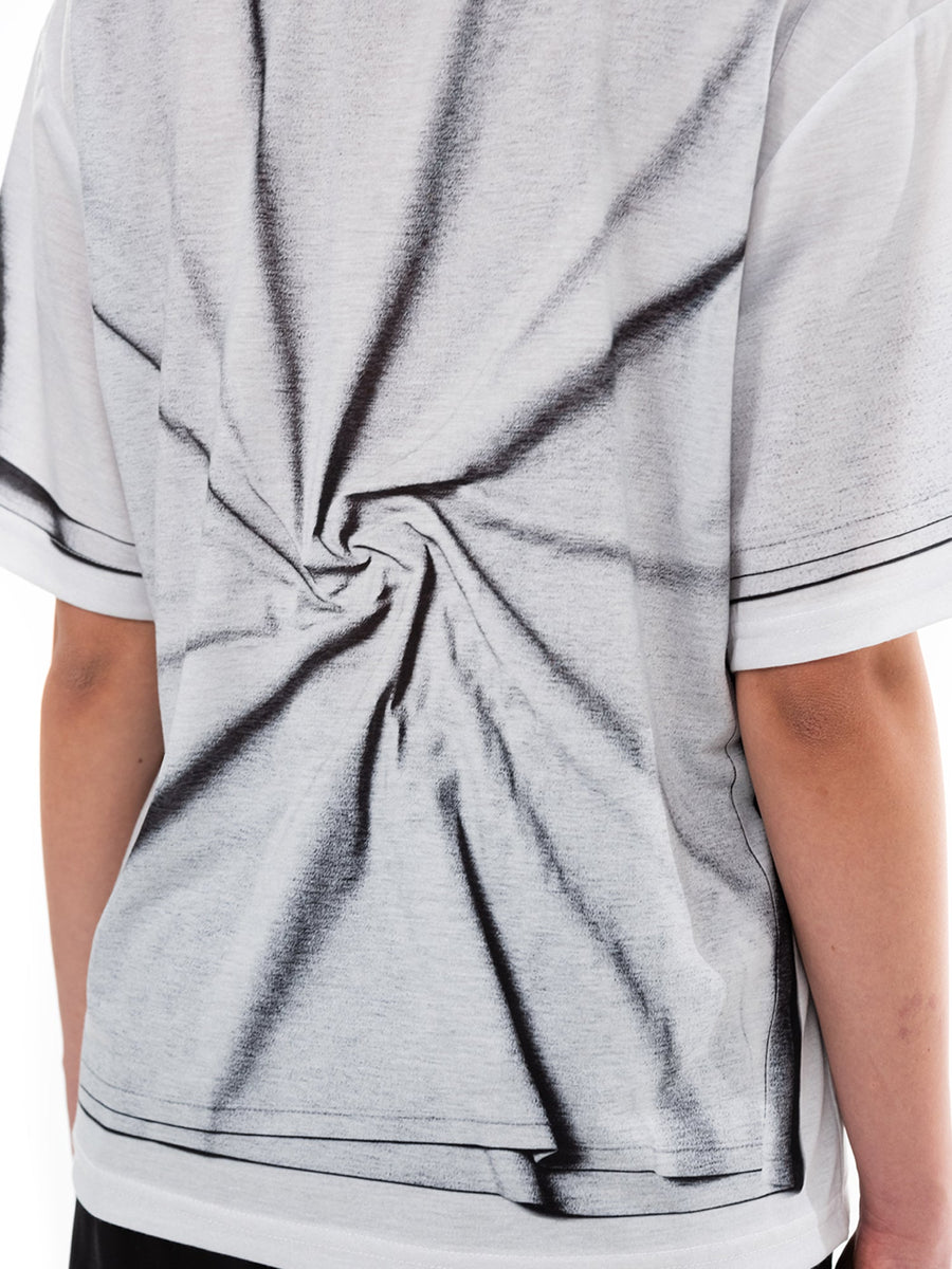 T-shirt bianca Crux, dettaglio della stampa sul retro
