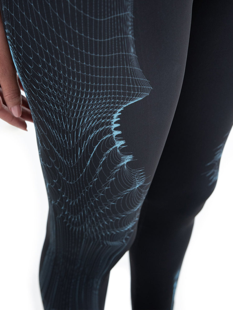 Leggings neri UV Wired, dettaglio della stampa